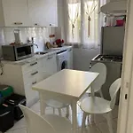 Là Mì Cà Appartement *