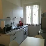 Là Mì Cà *